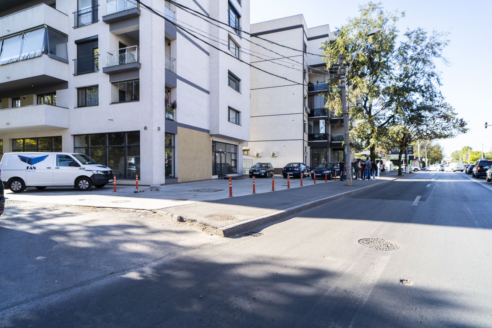 Spatiu Comercial | 70 mp - 140 mp | Locatie Avantajoasa | Uverturii | Militari - Poză 3