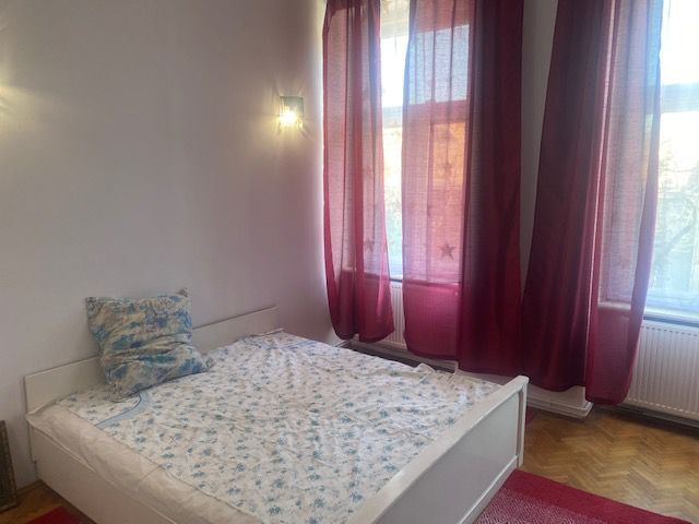 Apartament decomandat zona SINAIA - Poză 10