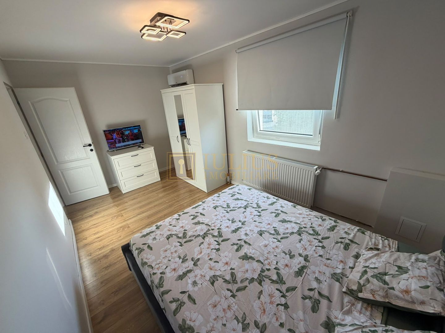 2 camere, zona Sala Olimpia - stadion Dan Paltinisan -Complex Studentesc - Poză 3