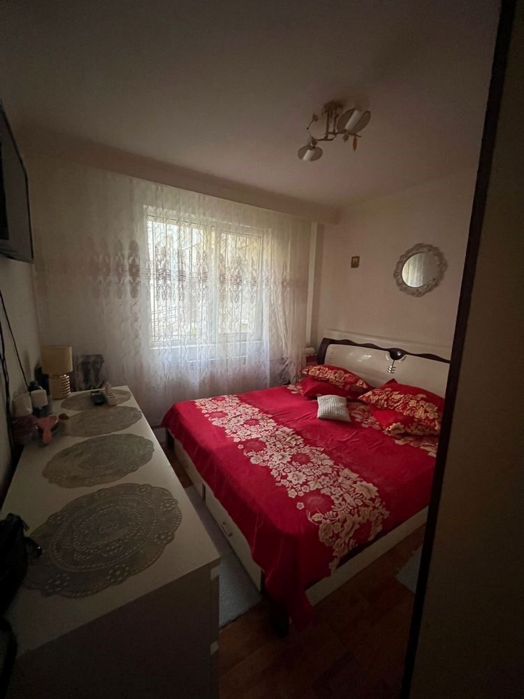 Apartament 3 camere zona Fizicienilor - Dristor - Poză 3