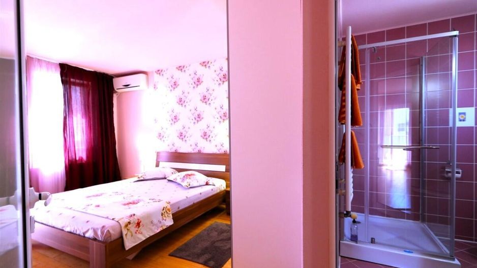 Mamaia Nord - Scoica Land, casa de vacanta la mare, P+1E+Terasa! - Poză 13