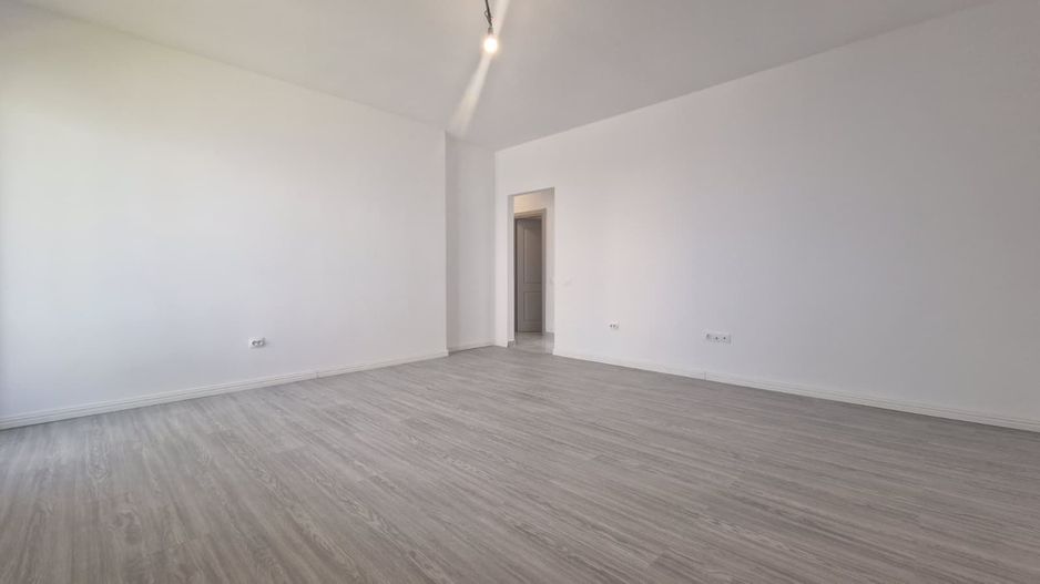 METROU PACII 2 CAMERE CU GRADINA DE 150 mp  COMISION 0% - Poză 4
