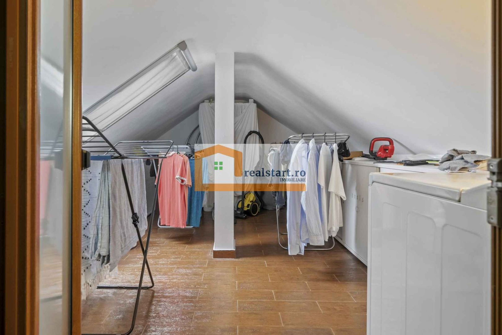 Langa Padurea Corbeanca, P+M, teren 780mp, terasa 35mp, mobilata&utilata - Poză 32