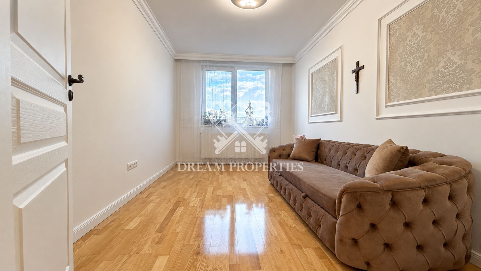 Apartament decomandat cu 3 camere, 2 bai, balcon, parcare, Sannicoara - Poză 4