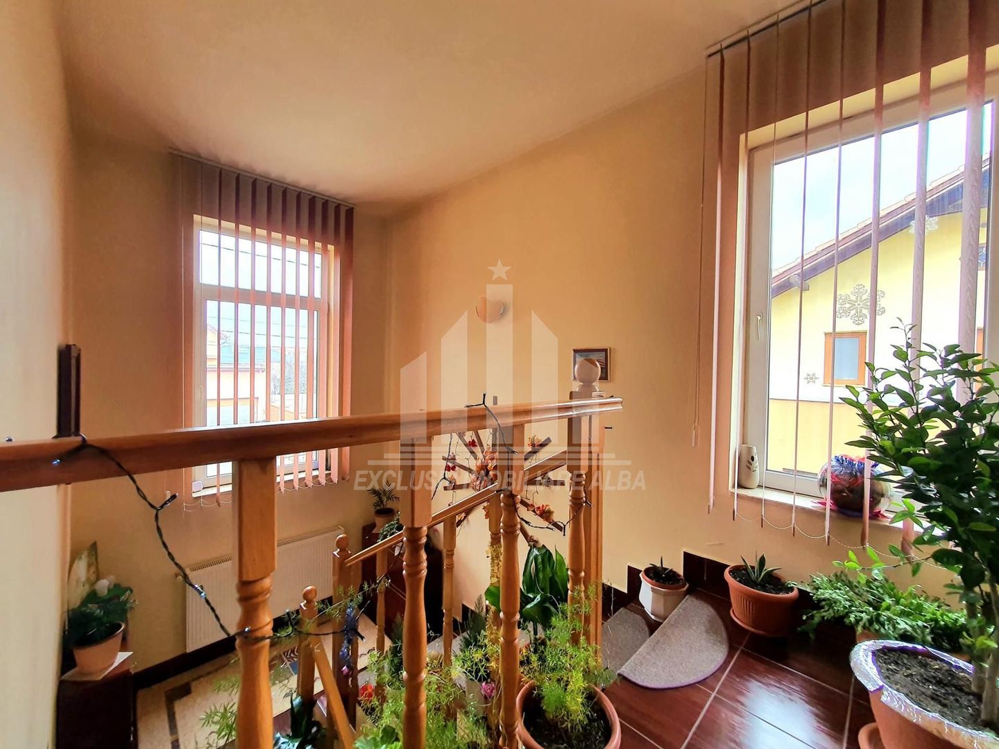 Casa tip duplex de vanzare, Cetate - Poză 4