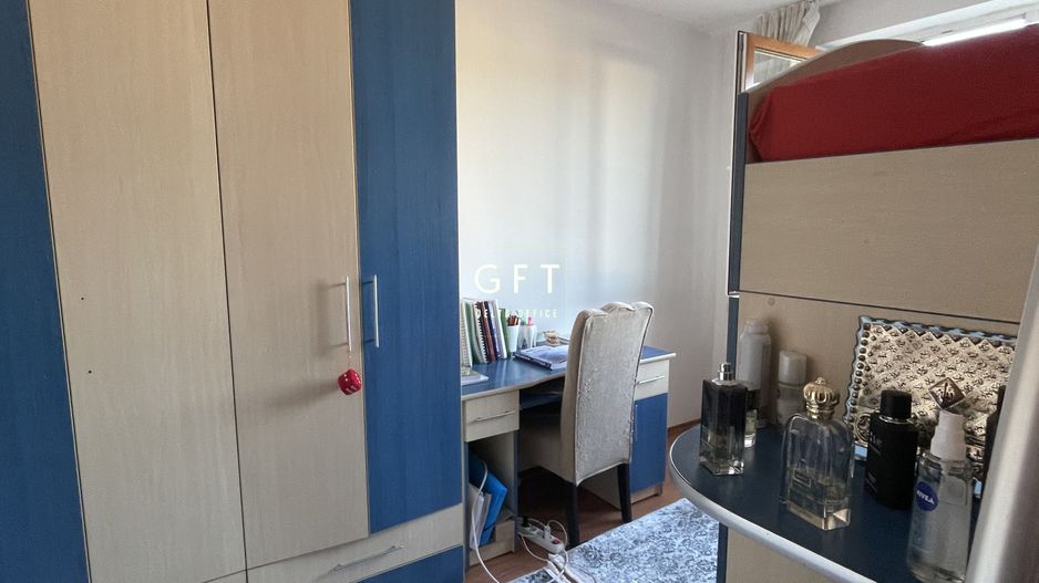 Apartament 4 camere + boxa+garaj+parcare - 100000€ - Poză 13