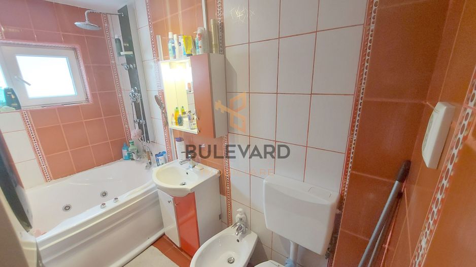 Apartament cu 3 camere/65 mp, zona strazii Eroilor! - Poză 4
