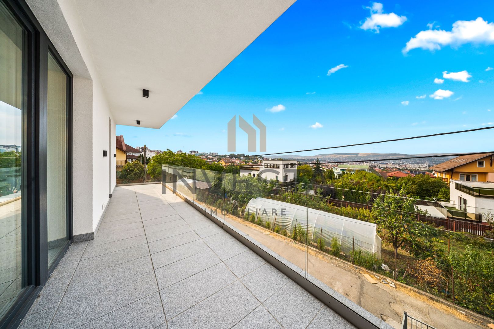Casa individuala, 625 teren! Finisaje moderne, recent finalizata! - Poză 11