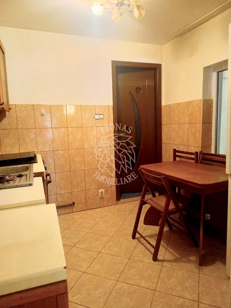 Apartament 3 camere-etaj 2-parcare- ideal investitie,  Ultracentral - Poză 7