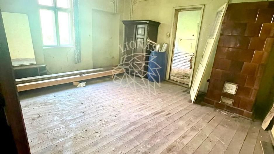 Casă Centrală 92 mp-Teren 147 mp- Proiect profitabil la renovare - Poză 2
