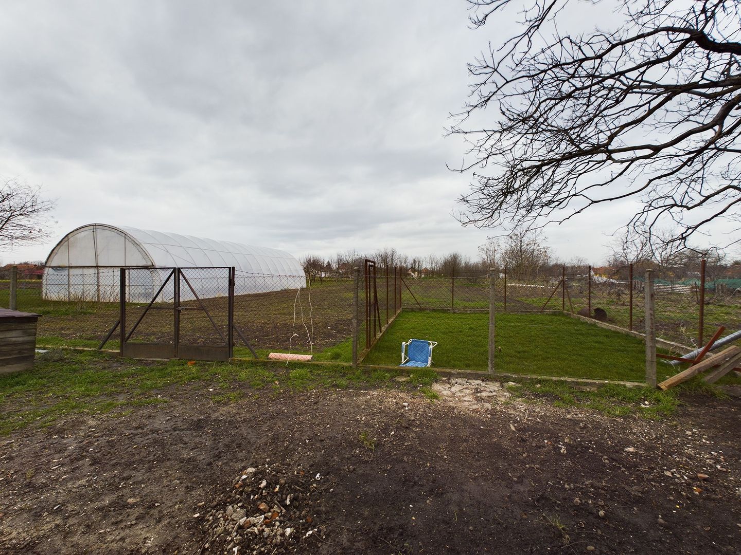 Casă nouă cu teren generos la graniță - Poză 5