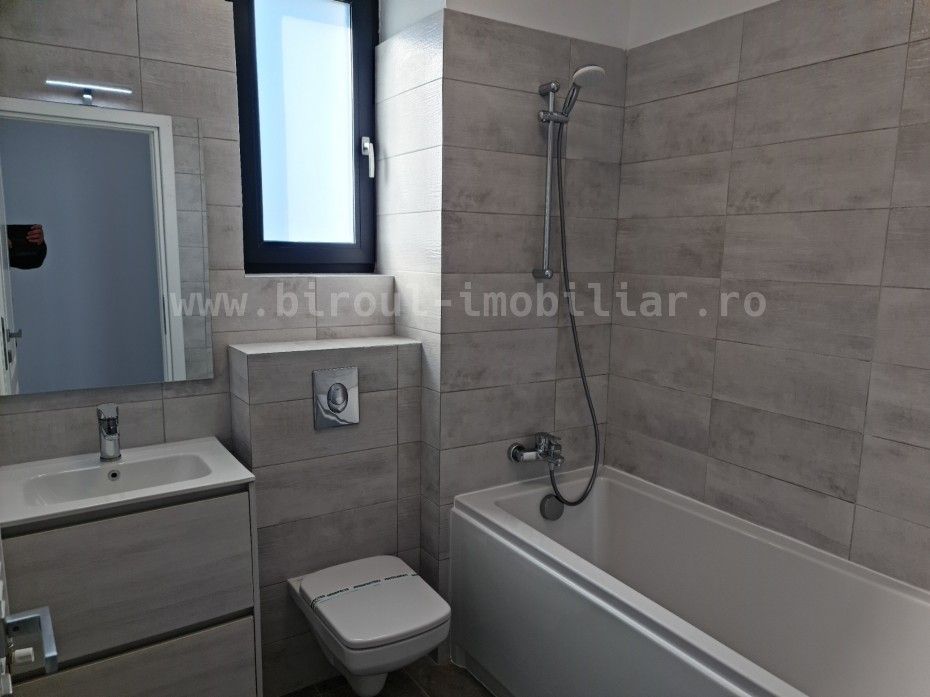 Apartament Spațios cu Vedere Frontală la Lacul Siutghiol și Mamaia - Poză 3