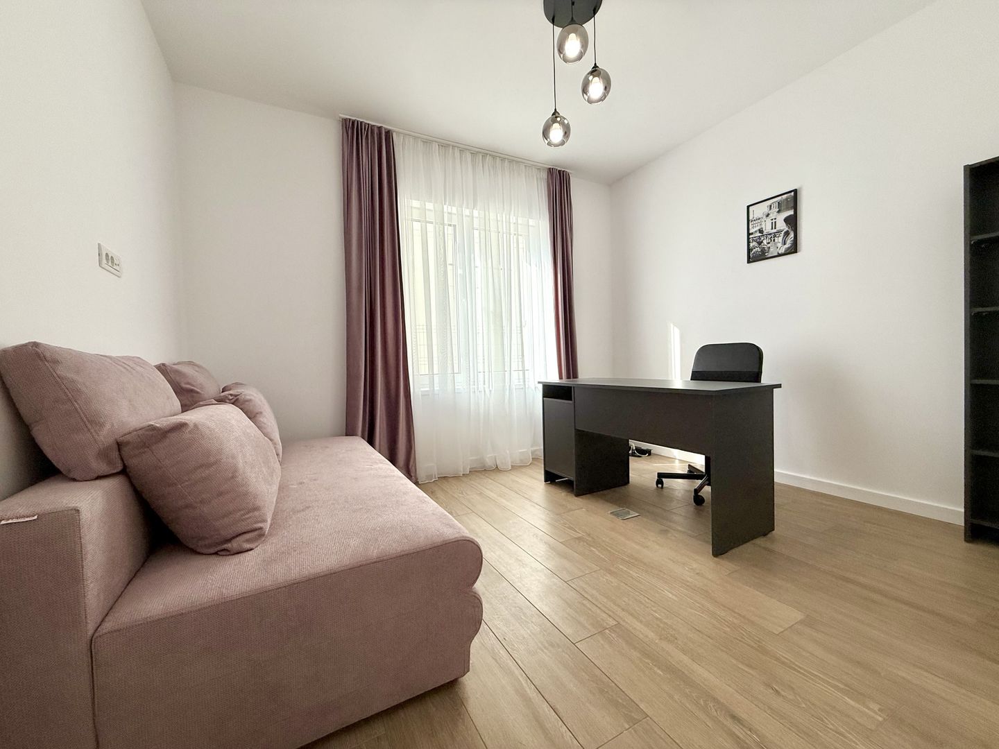 Duplex Modern la Prima Închiriere - Confort și Eleganță! - Poză 12