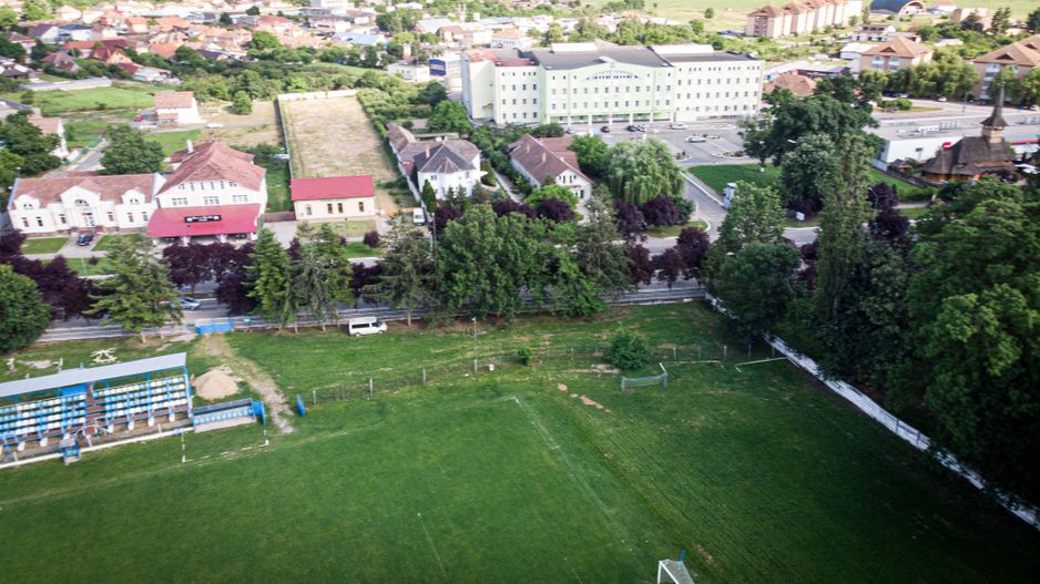 Teren 690mp în Ineu, Calea Republicii - Poză 3