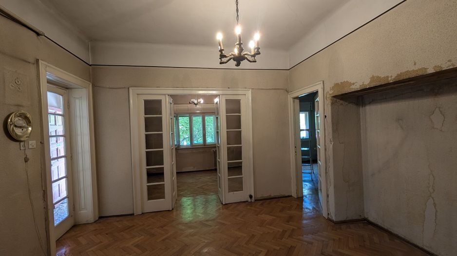 Apartament in vila // Dorobanți - Poză 2