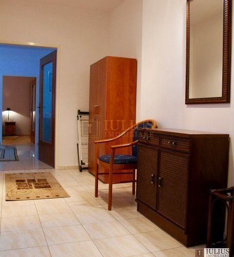 2 camere zona Fac. de Medicina - Hotel Continental, cu centrala proprie. - Poză 14