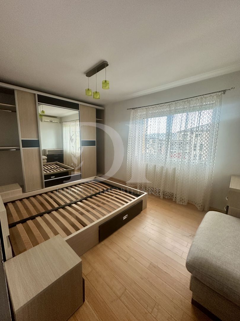 Apartament 3 camere | etaj intermediar | Parcare inclusa | Eroilor - Poză 1