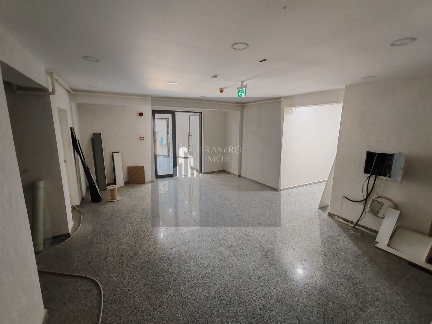 GARSONIERA BIRUINTEI 81, METROU BERCENI, CENTRALA, TVA INCLUS - Poză 14