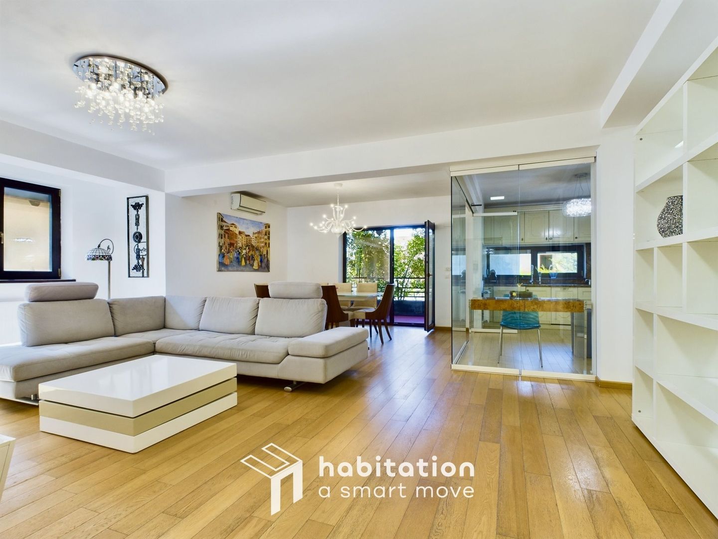 Etajul Tău Privat – Liniște, Lux și Accesibilitate - Poză 15