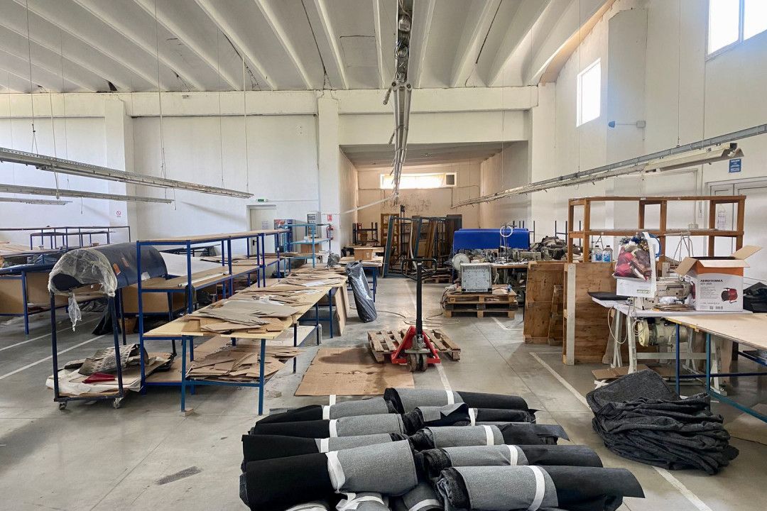 Hala de inchiriat in mun. Brad, disponibila imediat - Poză 9