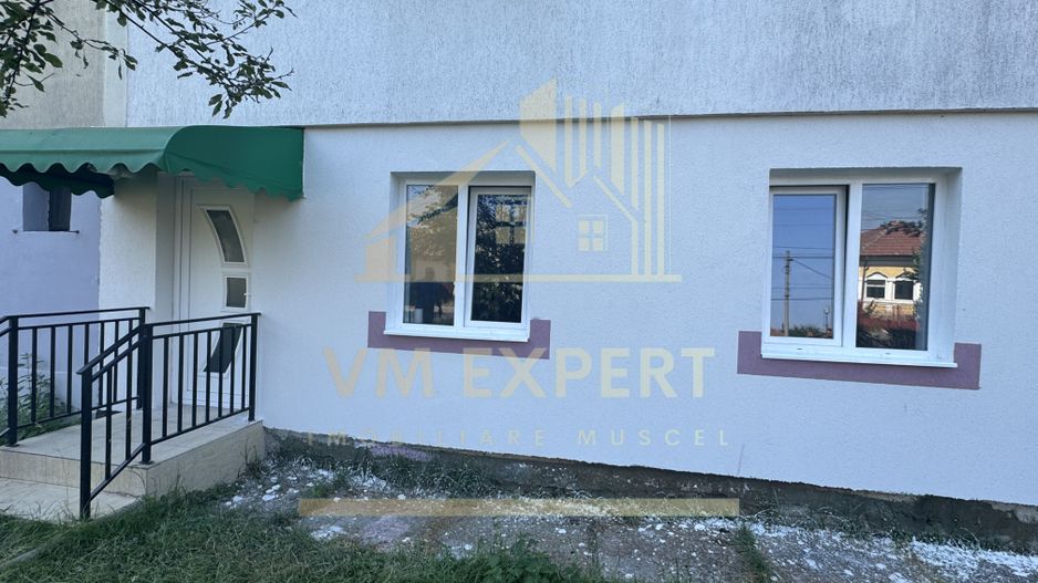 SPAȚU COMERCIAL 34 MP CAMPULUNG VIZAVI DE CENTRU MEDICAL CLUBUL SANATĂȚII - Poză 24