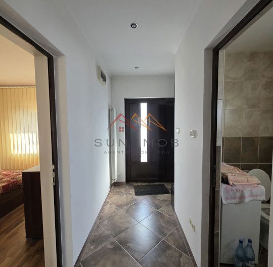 Apartament la casa, 2 camere, parcare, zona Muscel - Poză 7