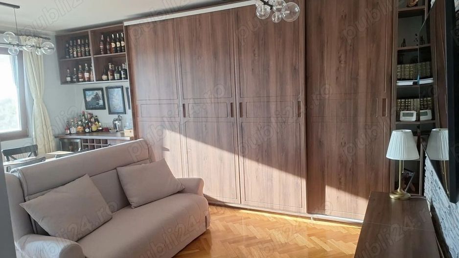 Apartament 3 camere ultracentral - Poză 2