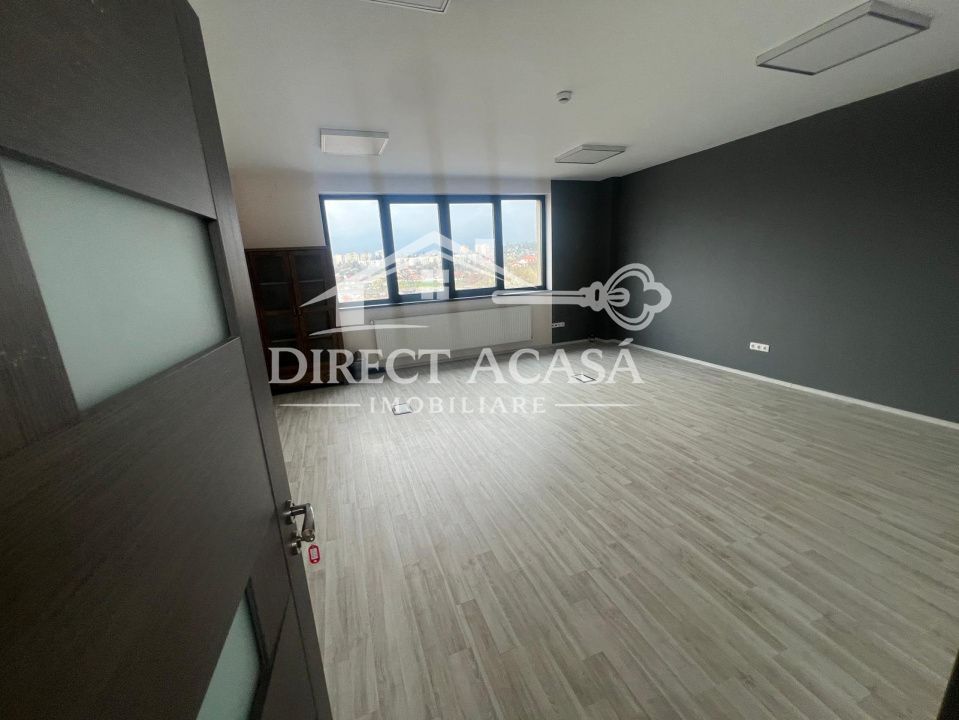 Birou 38 mp de inchiriat zona Budiu 250 euro + TVA cheltuieli incluse - Poză 1