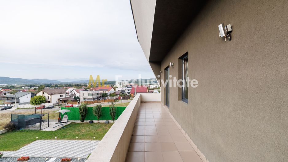 Casa moderna, constructie solida -view panoramic -Mioveni-Arges! - Poză 11