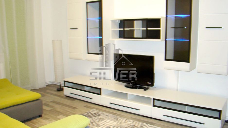 Apartament cu 3 camere dec/65 mp/Parcare/zona Strazii Padin. - Poză 1