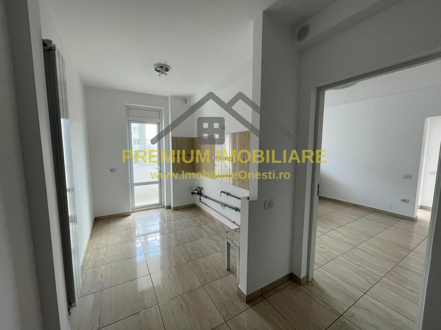 Apartament 2 Camere Zona de sus - renovat complet - Poză 2