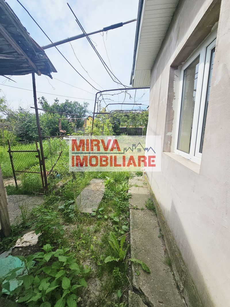 Casă cu 2 camere și teren generos, Dărmănești – Exclusivitate - Poză 13