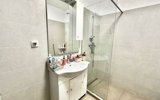 Garsonieră modernă de închiriat în Brașov, zona Coresi - Poză 8