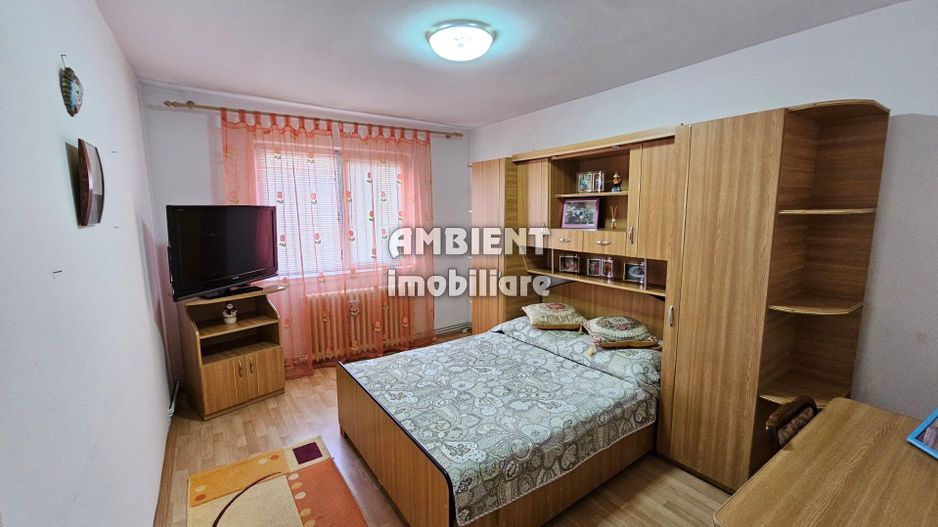 Apartament 2 camere, etaj 1, zona CENTRU; - Poză 5