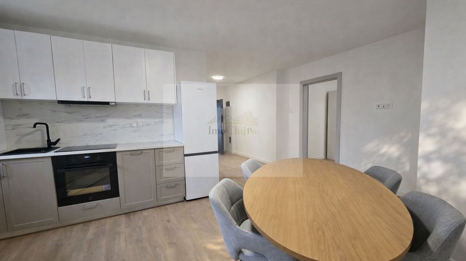 Apartament 2 camere de închiriat +Parcare | Europa | Prima închiriere - Poză 1