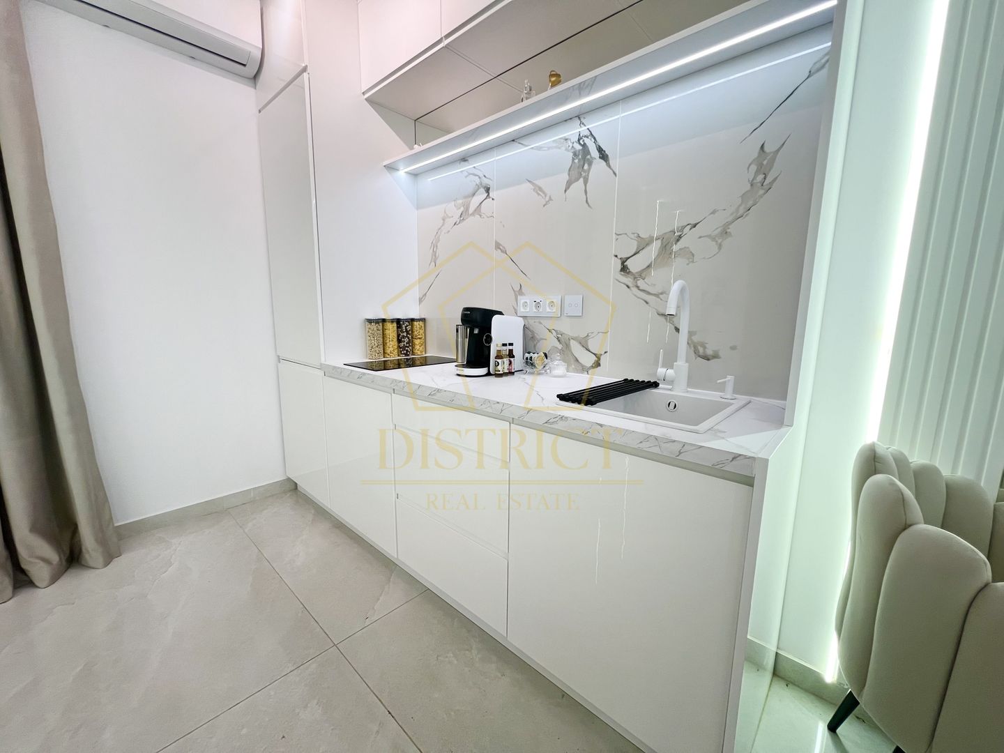 Garsoniera superba cu o camera  si balcon|  SXD Market | Braytim - Poză 5