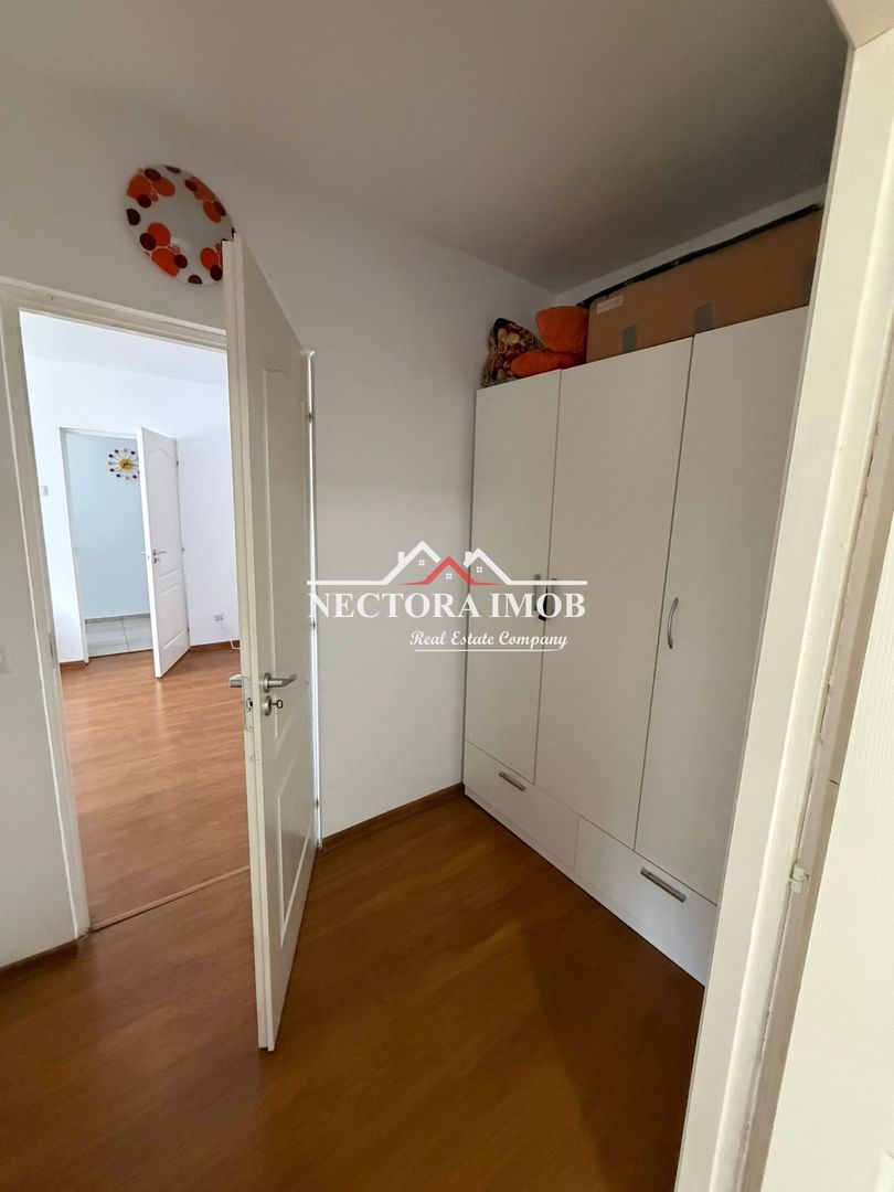NECTORA IMOB-Apartament 2 camere, Zona Centrala Piata Mare-Cetate,50mp - Poză 3