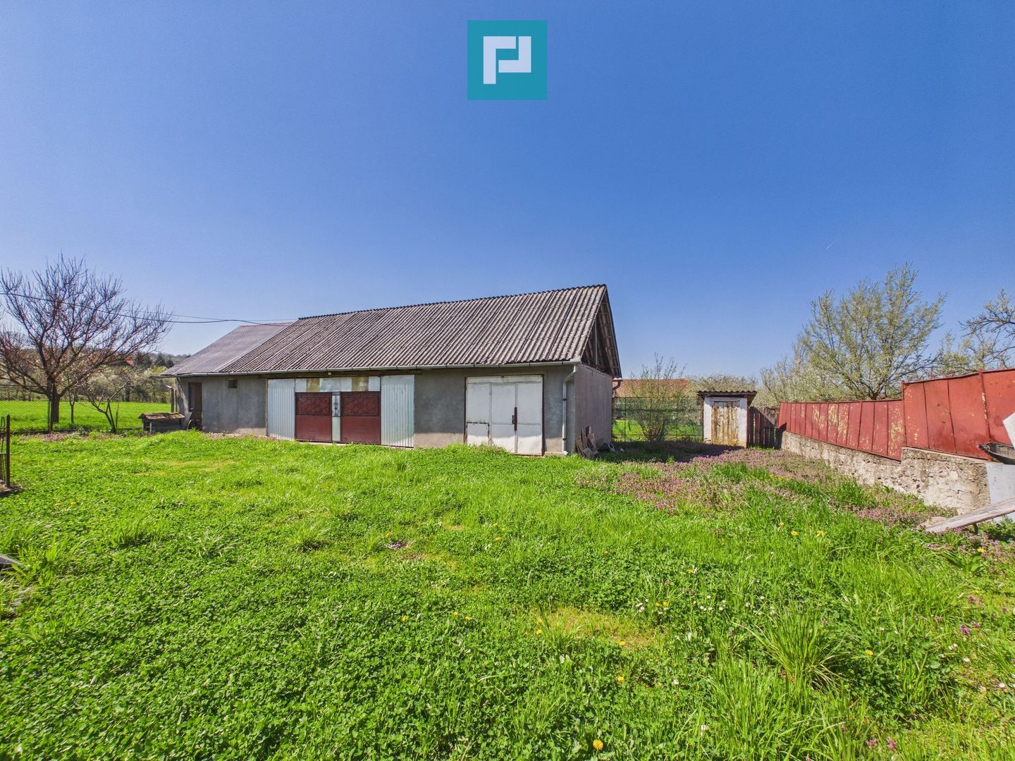 Casă solidă cu 5 camere in localitatea Almaș, Arad - Poză 21