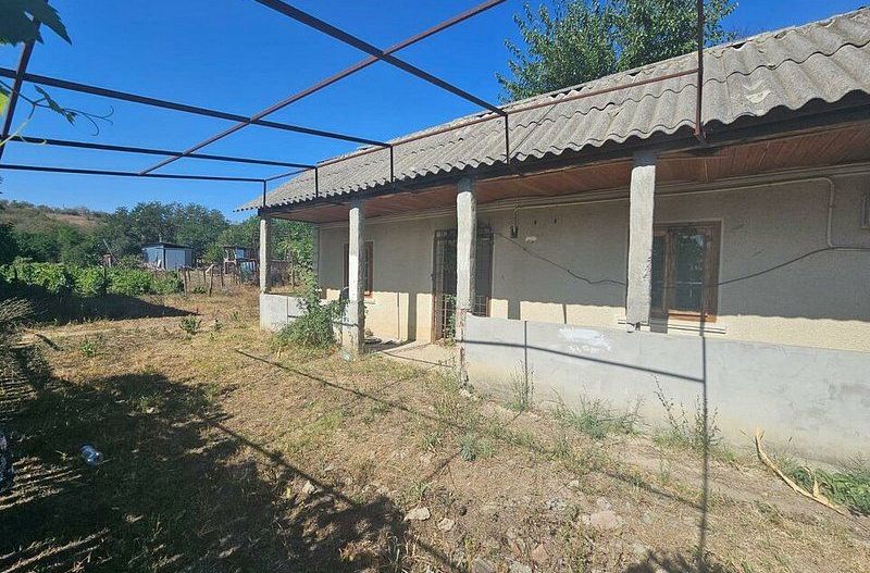 Teren 1800 mp + casa batraneasca - Fartanesti, jud. Galati - Poză 6
