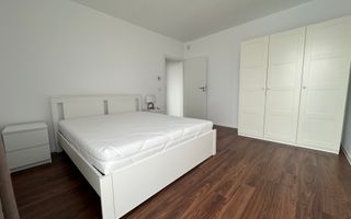 Apartament in vila cu curte-  Dumbravita - Poză 14