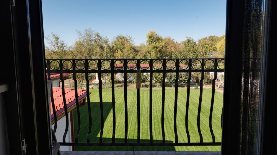 Vila tip Ranch langa Padure - Poză 9