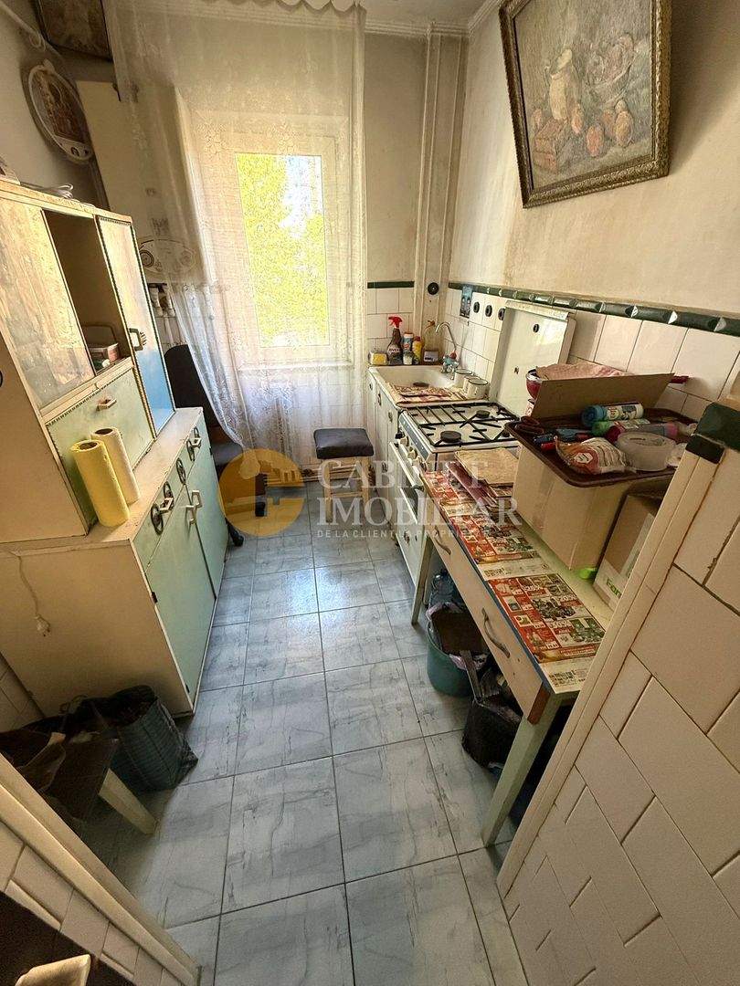 3 camere semidecomandat- Etaj Intermediar -Zona Zimbru - Poză 5