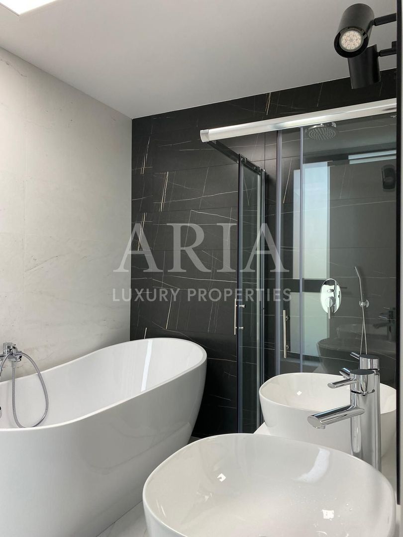 VILLA PIPERA JOLIE VILLE - Poză 10