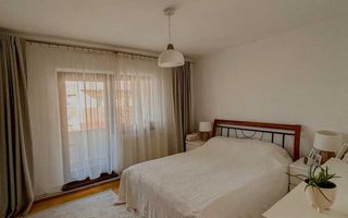 Apartament spațios, 4 camere, 106 mp, două balcoane, parcare, central. - Poză 6