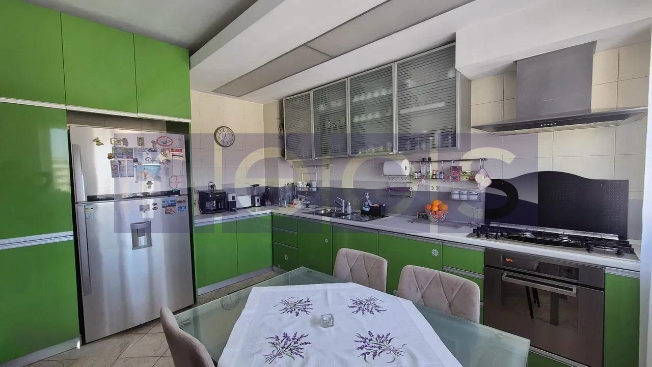 APARTAMENT PENTHOUSE 4 CAMERE  |  FLOREASCA | VEDERE LAC - Poză 3