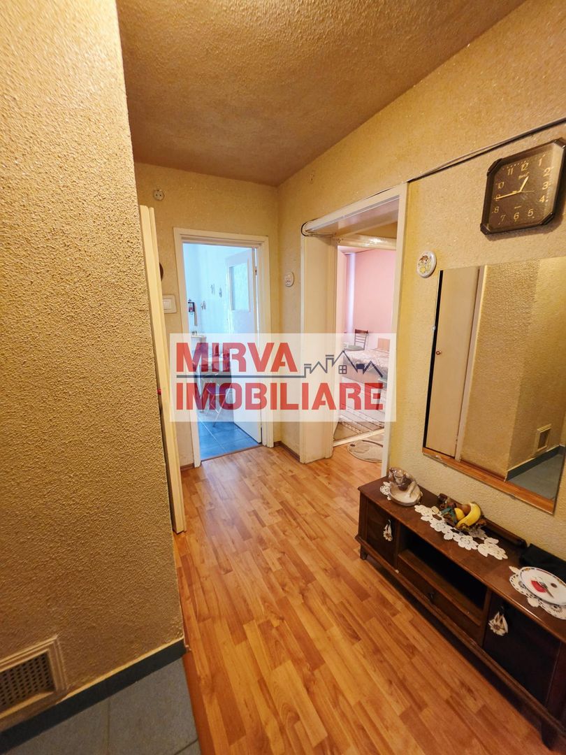 Apartament 3 camere, decomandat, parter, zona Republicii - Poză 9
