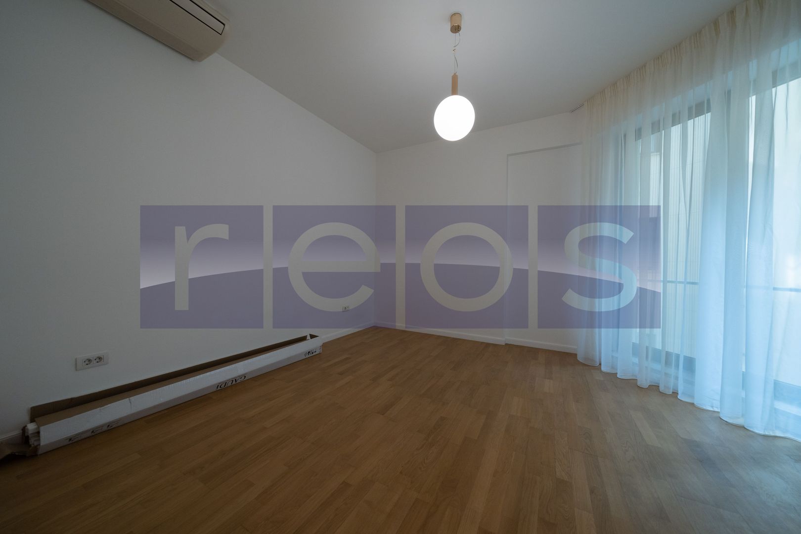 INCHIRIERE 4 CAMERE | HERASTRAU | PARCARE | MOBILAT-UTILAT LUX | 164MP - Poză 11
