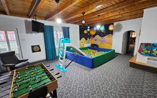 Spatiu de inchiriat 120 mp utili Campina central! - Poză 1