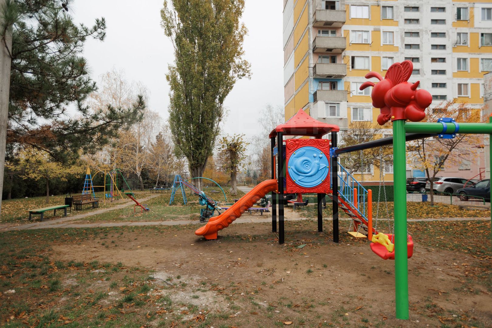 Vânzare, apartament, 3 camere, str. Luceafarul ,sat. Dobrogea. - Poză 16