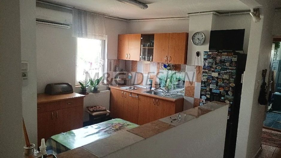 Apartament 2 camere Dambovita cu centrala - Poză 3